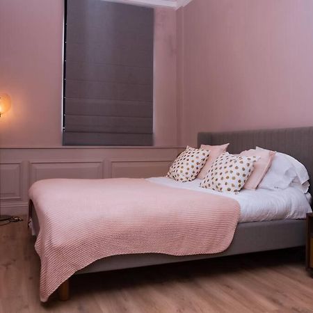 Luxurious Stunning 2Bedroom Apartment Manchester Extérieur photo