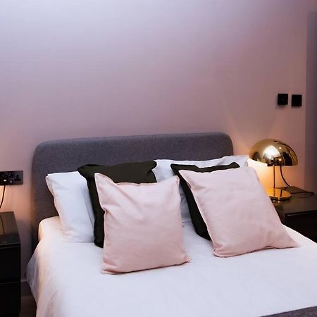 Luxurious Stunning 2Bedroom Apartment Manchester Extérieur photo
