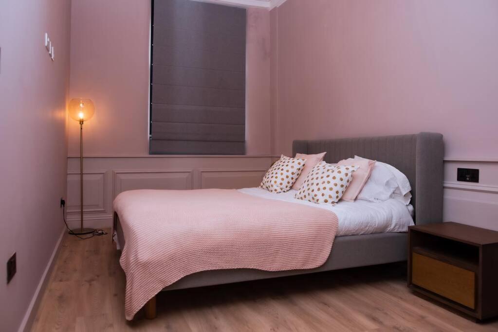 Luxurious Stunning 2Bedroom Apartment Manchester Extérieur photo
