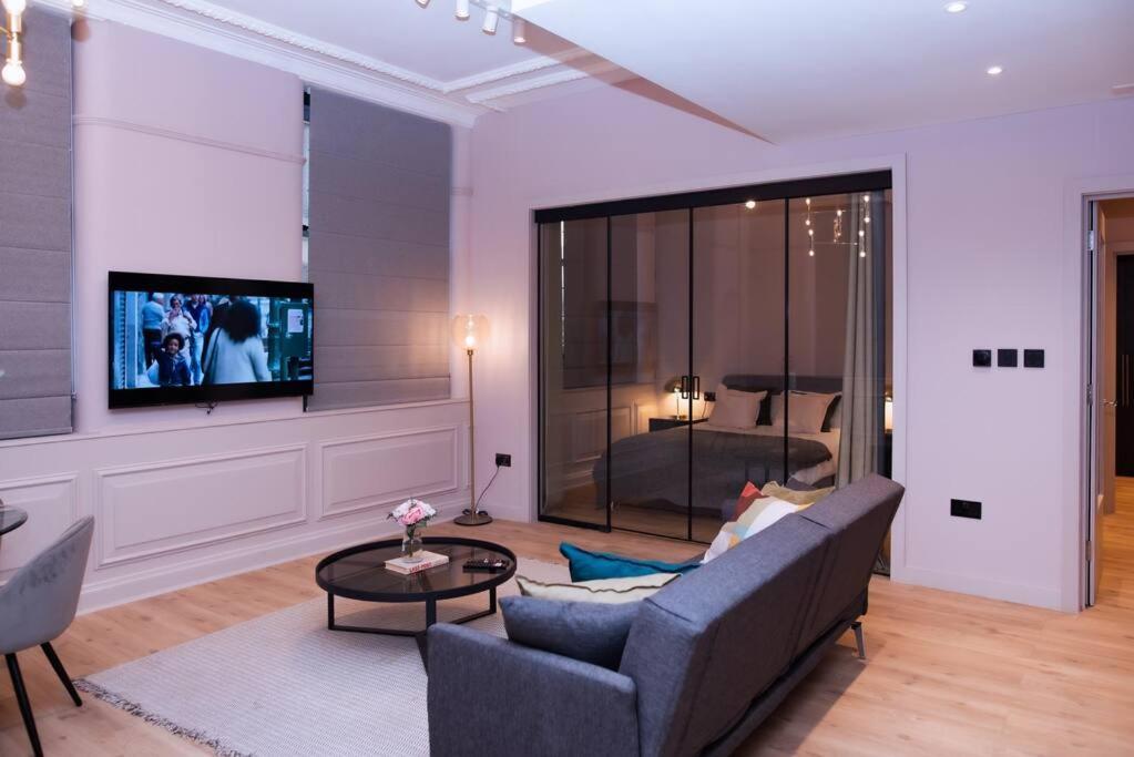 Luxurious Stunning 2Bedroom Apartment Manchester Extérieur photo
