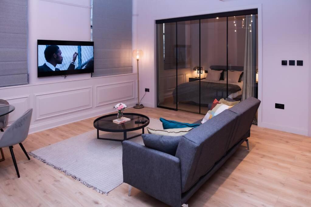 Luxurious Stunning 2Bedroom Apartment Manchester Extérieur photo