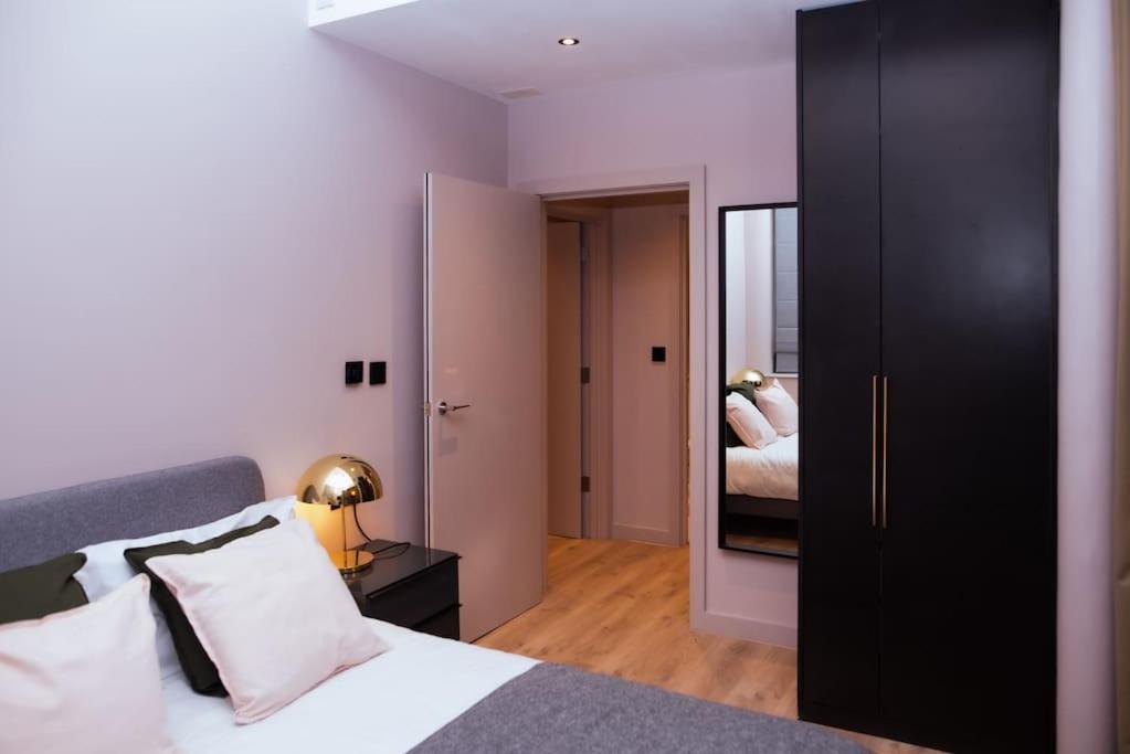 Luxurious Stunning 2Bedroom Apartment Manchester Extérieur photo
